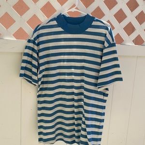 Brand: PacSun Size: Large Color: white & sky blue